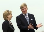 New York 8 september 2009
Prins Willem Alexander Prinses Maxima Michael Bloomberg (Burgemeester NY) en Hillary Clinton op vliegdekschip Intrepid. Welkomst ceremonieel van NYC 400.
Peter Smulders bv