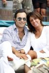 Amsterdam 1 augustus 2009
Gay pride op de amsterdamse grachten. rachel hazes met vriend op de boot bij Joop Kruijs en zijn vrouw . Roxeanne met nieuwe vriend Martijn en Andre Jr waren er ook bij.
Peter Smulders bv