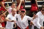 Amsterdam 1 augustus 2009
Willeke Alberti tijdens de gay pride. Derek Ogilvy en Jamai
Peter Smulders bv
