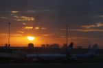 Schiphol 3 augustus 2009
Zon komt op op schiphol.
Peter Smulders bv