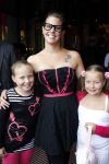 Amsterdam 1 augustus 2010
Premiere Crazy Shopping in carre. vrouw Bert Simhoffer met kinderen
Peter Smulders bv