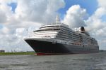 Amsterdam, 28 Augustus 2010
Schip : Queen Victoria *****
Rederij : Cunard
Tonnage : 90.000 ton
Lengte : 294 meter
Breedte : 32,3 meter
Diepgang : 7,9 meter
Orginele kostprijs : 470 miljoen dollar
Ingebruikname : december 2007
Aantal passagiersdekken : 12
Aantal passagiers : 2.014
Bemanningsleden : 1.253
Aantal hutten : 1.007
