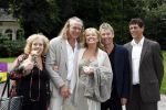 Arnhem 27 augustus 2010
Kiki Classen trouwt/trouwen met Jan Kastelein in de witte villa in het sonsbeek park. Hans Cornelissen met vriend/partner
Peter Smulders bv
