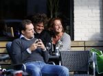 Amsterdam 18 september 2010
Ex Jack Spijkerman Jennemiek met nieuwe vriend op terras.
Peter Smulders bv