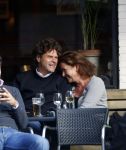 Amsterdam 18 september 2010
Ex Jack Spijkerman Jennemiek met nieuwe vriend op terras.
Peter Smulders bv