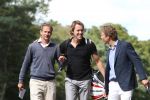 Hilversum, 4 September 2010
KLM Open Charity-Challenge brengt voor WNF met veel BN-ers op de Hilversumsche Golfclub
Jeroen Rietbergen in gesprek met Journalist Gerard Louter en Martijn v d Meulen
Foto Peter Smulders BV