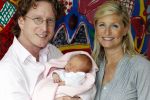 Amsterdam 18 september 2010
Jim de Groot met zijn vrouw Susan en zoon Stijn en dochter Olivia.
Olivia is 3 dagen oud.
Peter Smulders bv