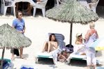 Ibiza 26 juli 2010
Marco Leontien Mary Luca Jada en Senna Borsato op vakantie op ibiza. Marco heeft daar een zodiac boot liggen waar hij veel mee gaat varen.
Peter Smulders bv