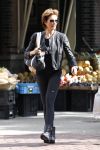 Amsterdam 30 augustus 2010
Leontine Borsato met nieuw kapsel op de Cornelis Schuytstraat.
Peter Smulders bv