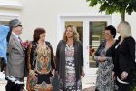 Eemnes 1 september 2010
Loretta Schrijver tijdens koffietijd. Kok Caspar Burgi en Andre v Duin als meneer Wijdbeens zijn ook aanwezig.
Peter Smulders bv