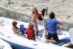 Ibiza 26 juli 2010
Marco Leontien Mary Luca Jada en Senna Borsato op vakantie op ibiza. Marco heeft daar een zodiac boot liggen waar hij veel mee gaat varen.
Peter Smulders bv
