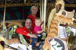 Parijs 31 augustus 2010
Frans Bauer met Mariska en zijn zoon Vhristiaan Frans Jan en Lucas in disneyland. Ook de moeder van Mariska en haar man zijn erbij.
Peter Smulders bv