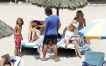 Ibiza 26 juli 2010
Marco Leontien Mary Luca Jada en Senna Borsato op vakantie op ibiza. Marco heeft daar een zodiac boot liggen waar hij veel mee gaat varen.
Peter Smulders bv