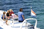 Ibiza 26 juli 2010
Marco Leontien Mary Luca Jada en Senna Borsato op vakantie op ibiza. Marco heeft daar een zodiac boot liggen waar hij veel mee gaat varen.
Peter Smulders bv