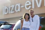 Ibiza 14 juli 2010
Maribelle en haar vriend Nicolaas halen Ilona van de gouden kooi op op het vliegveld van ibiza.
Peter Smulders bv