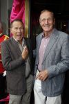Amsterdam 1 augustus 2010
Premiere Crazy Shopping in carre. Marnix Kappers met vriend
Peter Smulders bv