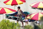 Ibiza 31 juli 2010
Martijn en Amanda Krabbe met hun kinderen en aupair op vakantie op ibiza.
Peter Smulders bv