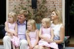 Wassernaar 5 juni 2010
Fotouurtje met Prinses Maxima Amalia Alexia Ariane en Prins Willem Alexander in de tuin van hun huis op de Horsten.
Peter Smulders bv