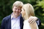 Wassernaar 5 juni 2010
Fotouurtje met Prinses Maxima Amalia Alexia Ariane en Prins Willem Alexander in de tuin van hun huis op de Horsten.
Peter Smulders bv