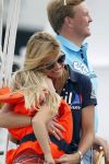 Amsterdam 21 augustus 2010
Prins Willem Alkexander met de groende Draeck bij sail. Prinses Maxima Prinses Amalia Ariane en Alexia zijn er ook bij. Ook is er een kindermeisje bij. Ze voeren onder begeleiding van meerdere politie boten
Peter Smulders bv