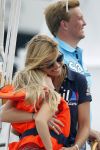 Amsterdam 21 augustus 2010
Prins Willem Alkexander met de groende Draeck bij sail. Prinses Maxima Prinses Amalia Ariane en Alexia zijn er ook bij. Ook is er een kindermeisje bij. Ze voeren onder begeleiding van meerdere politie boten
Peter Smulders bv
