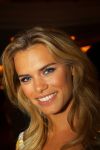 Hilversum, 18 Augustus
Studio 21
Nicolette v Dam
RTL Perspresentatie 2010

Foto Peter Smulders BV