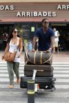 Ibiza 30 juli 2010
Patrick Kluivert zen zijn vrouw Rosanna Kluivert Lima komen aan op het vliegveld van ibiza en rijden daar in een mini cooper cabrio.
Peter Smulders bv