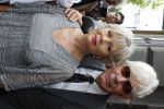 Amsterdam 1 augustus 2010
Premiere Crazy Shopping in carre. Paul v Vliet met vrouw
Peter Smulders bv