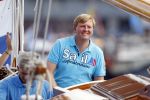 Amsterdam 21 augustus 2010
Prins Willem Alkexander met de groende Draeck bij sail. Prinses Maxima Prinses Amalia Ariane en Alexia zijn er ook bij. Ook is er een kindermeisje bij. Ze voeren onder begeleiding van meerdere politie boten
Peter Smulders bv