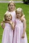Wassernaar 5 juni 2010
Fotouurtje met Prinses Maxima Amalia Alexia Ariane en Prins Willem Alexander in de tuin van hun huis op de Horsten.
Peter Smulders bv