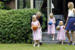 Wassernaar 5 juni 2010
Fotouurtje met Prinses Maxima Amalia Alexia Ariane en Prins Willem Alexander in de tuin van hun huis op de Horsten.
Peter Smulders bv