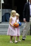 Wassernaar 5 juni 2010
Fotouurtje met Prinses Maxima Amalia Alexia Ariane en Prins Willem Alexander in de tuin van hun huis op de Horsten.
Peter Smulders bv