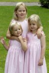 Wassernaar 5 juni 2010
Fotouurtje met Prinses Maxima Amalia Alexia Ariane en Prins Willem Alexander in de tuin van hun huis op de Horsten.
Peter Smulders bv