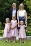Wassernaar 5 juni 2010
Fotouurtje met Prinses Maxima Amalia Alexia Ariane en Prins Willem Alexander in de tuin van hun huis op de Horsten.
Peter Smulders bv