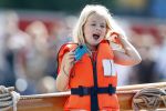 Amsterdam 21 augustus 2010
Prins Willem Alkexander met de groende Draeck bij sail. Prinses Maxima Prinses Amalia Ariane en Alexia zijn er ook bij. Ook is er een kindermeisje bij. Ze voeren onder begeleiding van meerdere politie boten
Peter Smulders bv