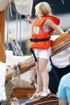 Amsterdam 21 augustus 2010
Prins Willem Alkexander met de groende Draeck bij sail. Prinses Maxima Prinses Amalia Ariane en Alexia zijn er ook bij. Ook is er een kindermeisje bij. Ze voeren onder begeleiding van meerdere politie boten
Peter Smulders bv