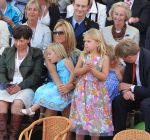 Tiel, 11 September 2010
50e maal FruitCorso met als gasten
Prins Willem Alexander, Prinses Maxima, Prinses Amalia, Prinses Alexia en Prinses Ariane
Foto Peter Smulders BV