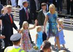 Tiel, 11 September 2010
50e maal FruitCorso met als gasten
Prins Willem Alexander, Prinses Maxima, Prinses Amalia, Prinses Alexia en Prinses Ariane
Foto Peter Smulders BV