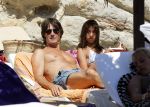 Ibiza 15 juli 2010
Rick Engelkes met zijn oudste dochter op vakantie op ibiza.
Peter Smulders bv