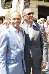 Sienna 17 juli 2010
Yolanthe Cabau v Kasbergen en Wesley Sneijder trouwen in Italie. Robert v d Sanden met vriend
Peter Smulders bv
