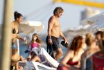 Ibiza 29 juli 2010
Victor Reinier met vriendin op vakantie op ibiza.
Peter Smulders bv