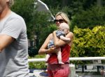 Weesp 3 juli 2010
Wendy v Dijk met Sem en Lizzy en Erland Galjaard op terras en op de boot.
Peter Smulders bv