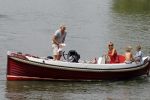 Weesp 3 juli 2010
Wendy v Dijk met Sem en Lizzy en Erland Galjaard op terras en op de boot.
Peter Smulders bv