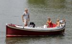 Weesp 3 juli 2010
Wendy v Dijk met Sem en Lizzy en Erland Galjaard op terras en op de boot.
Peter Smulders bv