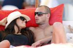Ibiza 29 juli 2010
Yolanthe Sneijder Cabau en Wesley Sneijder vieren een gedeelte van hun huwelijksreis met vrienden op ibiza.
Peter Smulders bv
