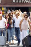 Ibiza 27 juli 2010
Wesley Sneijder en Yolanthe Cabau Sneijder arriveren met vrienden op ibiza voor het tweede gedeelte van hun huwelijksreis.
Peter Smulders bv