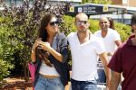 Ibiza 27 juli 2010
Wesley Sneijder en Yolanthe Cabau Sneijder arriveren met vrienden op ibiza voor het tweede gedeelte van hun huwelijksreis.
Peter Smulders bv