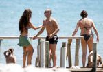 Ibiza 28 juli 2010
Wesley Sneijder en Yolanthe Cabau Sneijder op het strand bij Blue Marlin op hun huwelijksreis. Ze hebben een huis gehuurd op ibiza.
Peter Smulders bv