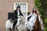 Loenen 27 augustus 2011
Trouwen van Thierry Duval en Belinda Meuldijk in kasteel ter Horst. Zoon Robert en Joshi zijn er natuurlijk bij.
Peter Smulders bv