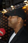Amsterdam 5 september 2011
Premiere double trouble in tuschinski. rapper Brace met tatoo en vriendin
Peter Smulders bv